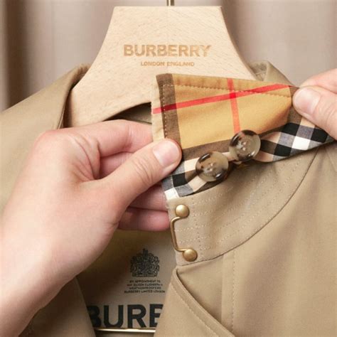 Как отличить настоящий Burberry от подделки (6 видео).